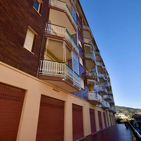 Marina Di Taggia By Wonderful Italy Apartmán *
